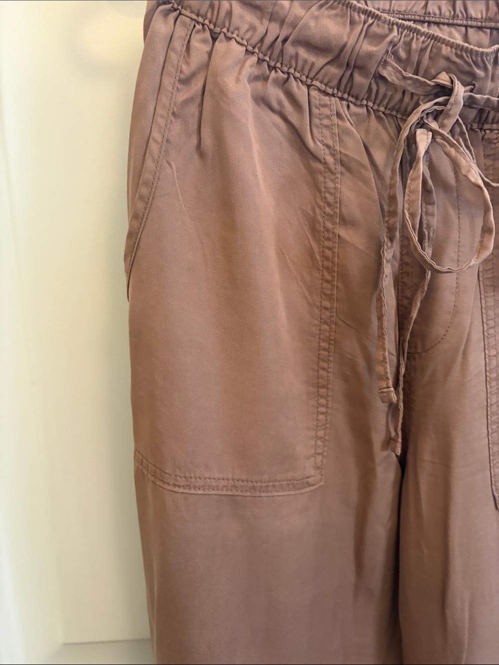 Sanctuary Women’s Drawstring Jogger Pants - Brown - Picture 5 of 8